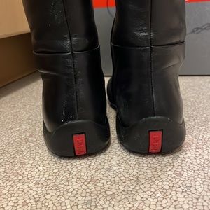 Like new, AUTHENTIC PRADA Girls Black Leather Boots Size 1 toddler